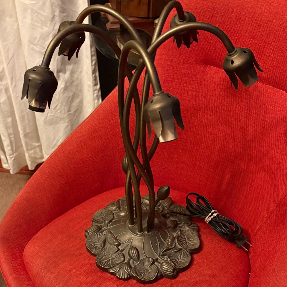 Art Nouveau Metal Floral Table Lamp - Dark Bronze Finish